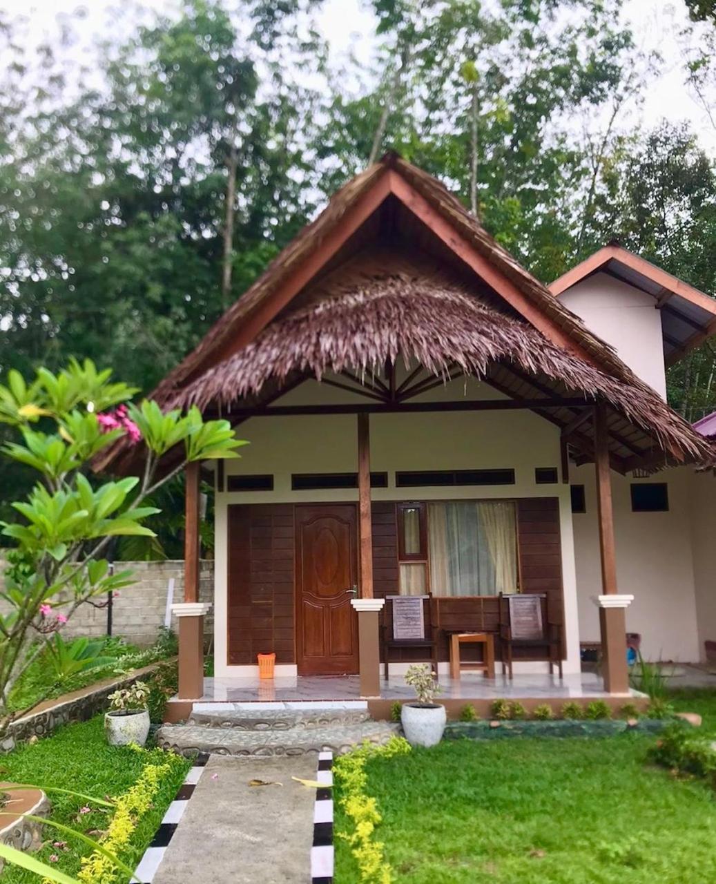 R5 Keramba Inn Bukit Lawang Kültér fotó