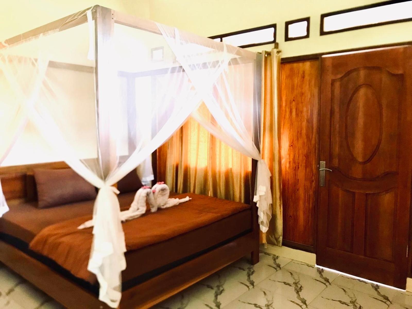 R5 Keramba Inn Bukit Lawang Kültér fotó