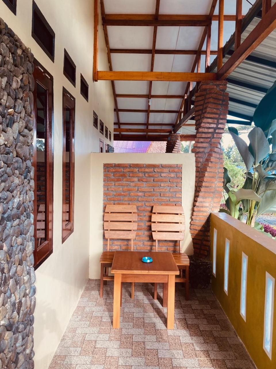 R5 Keramba Inn Bukit Lawang Kültér fotó